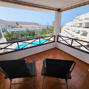 https://san-marino-studio-7.tenerifehoteles.net